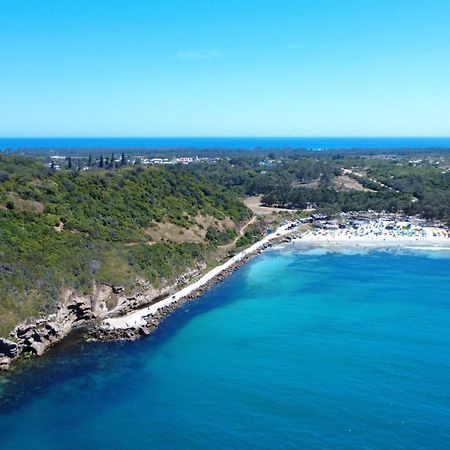 Bayshore Loft Hotel Cabo Frio Bagian luar foto